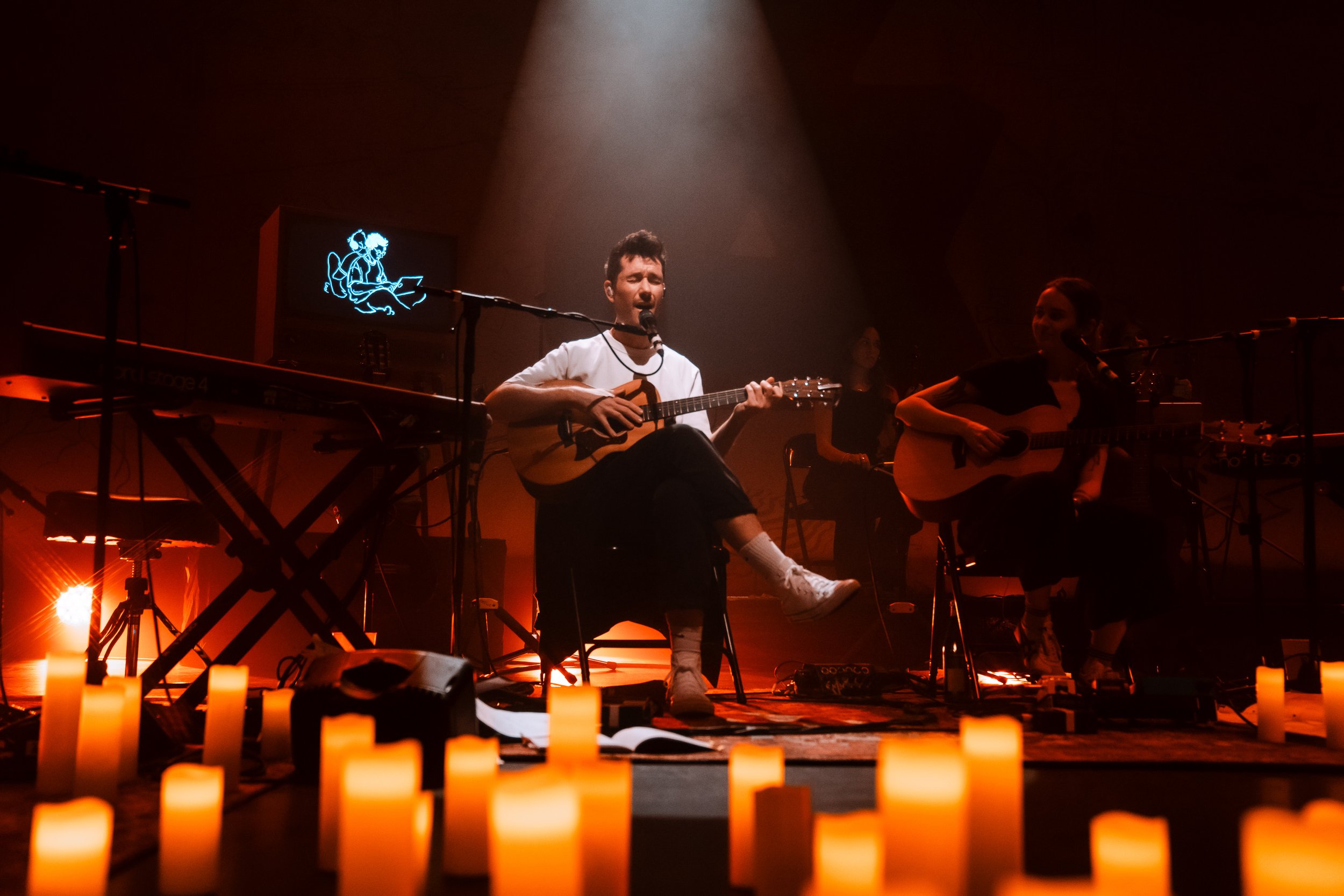 Live Review: Bastille – O2 Shepherd's Bush Empire, London 17/11/2024 — When The Horn Blows